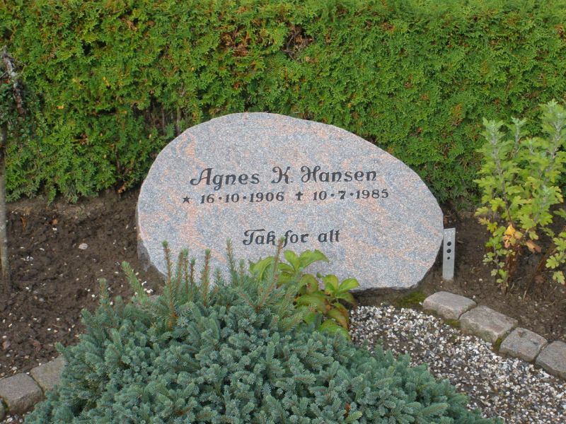 Agnes K. Hansen.JPG
